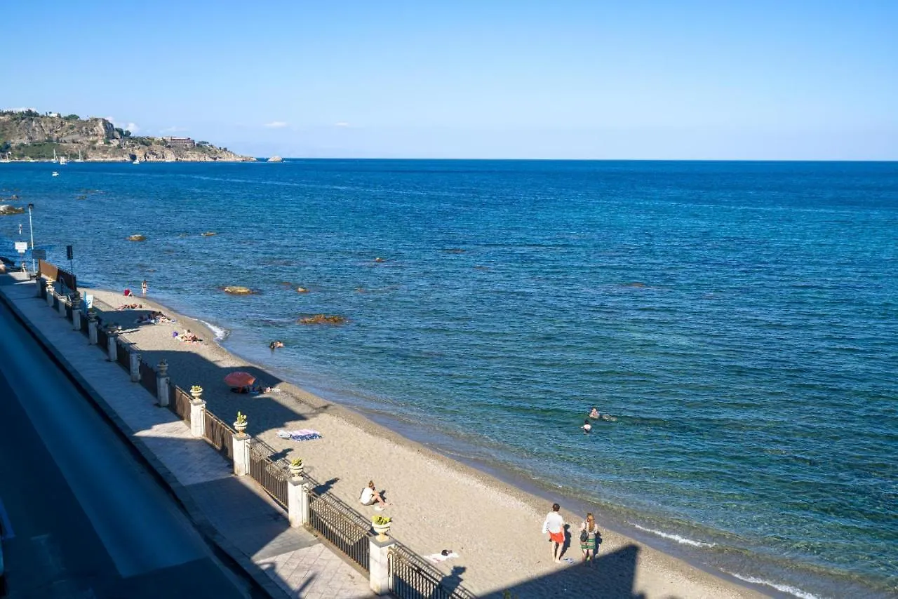 Ferienwohnung Loft Panorama Di Naxos Giardini-Naxos Apartment