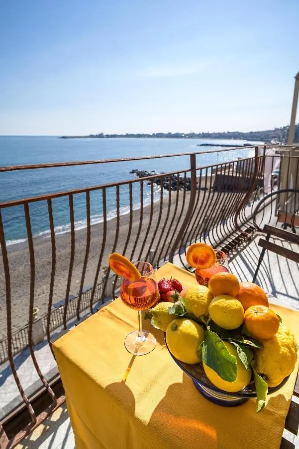 Apartment Ferienwohnung Loft Panorama Di Naxos Giardini-Naxos Italien