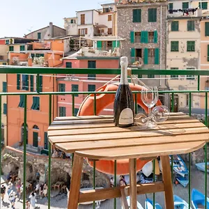 https://ca-da-mirela-wonderful-5terre.hotelitalianriviera.com