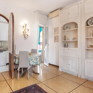 https://casa-parco-casale.hotelitalianriviera.com