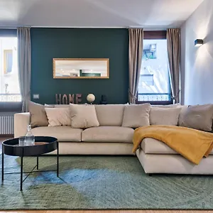 https://arena-living-next-to-arena.hotelinveneto.com