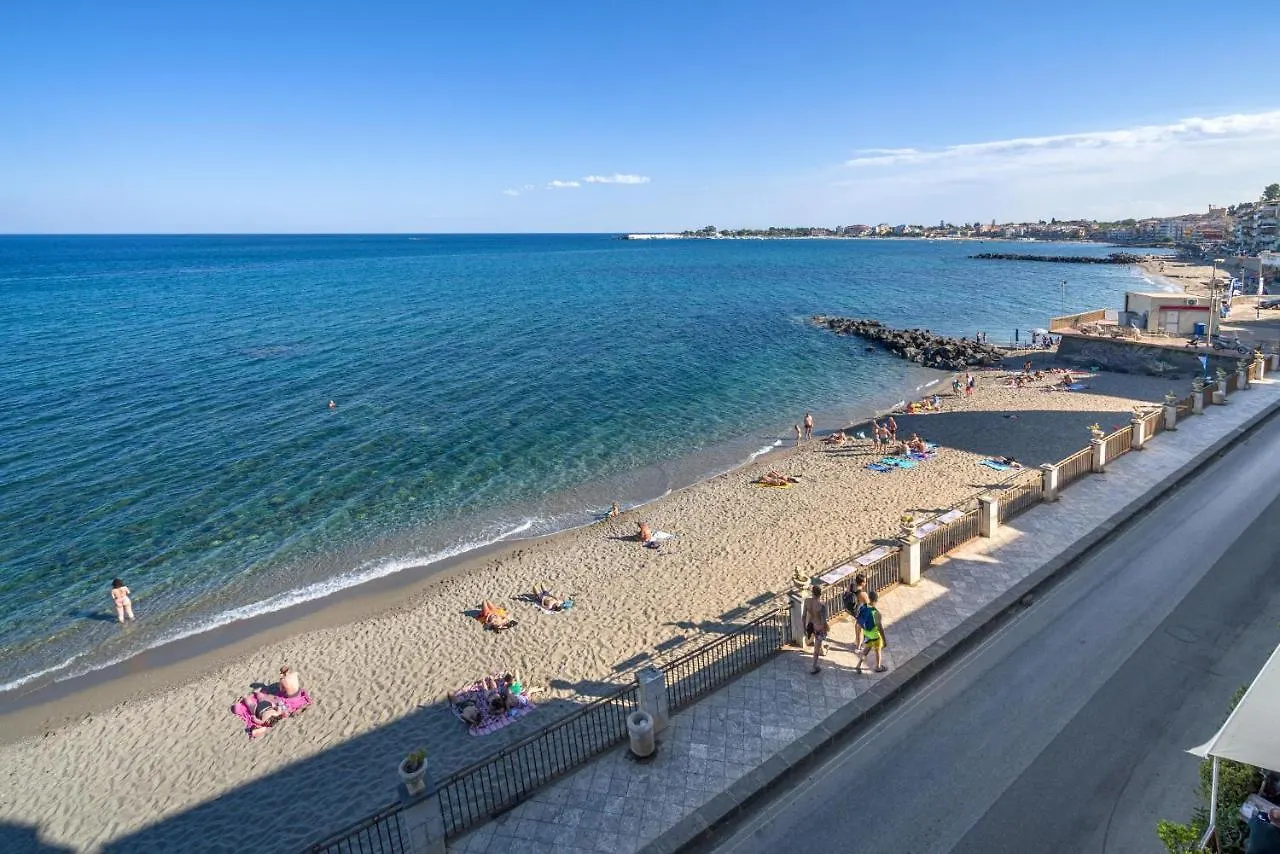 지아르디니낙소스 Loft Panorama Di Naxos 아파트