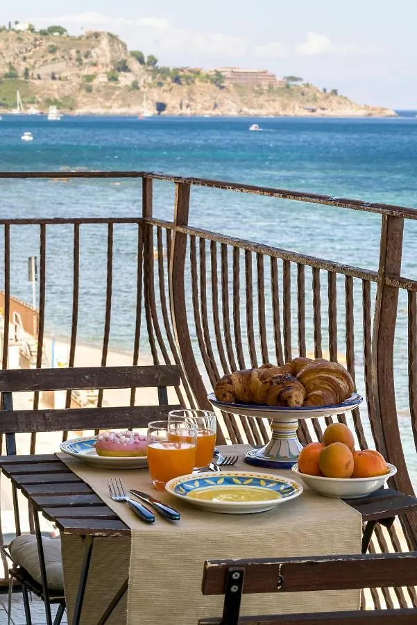 지아르디니낙소스 Loft Panorama Di Naxos 아파트 이탈리아