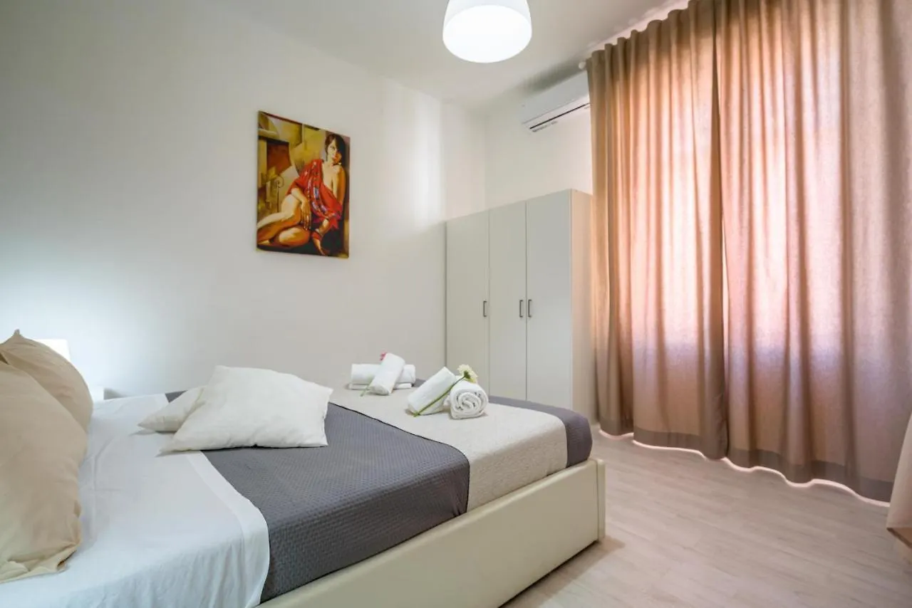 지아르디니낙소스 Loft Panorama Di Naxos 아파트