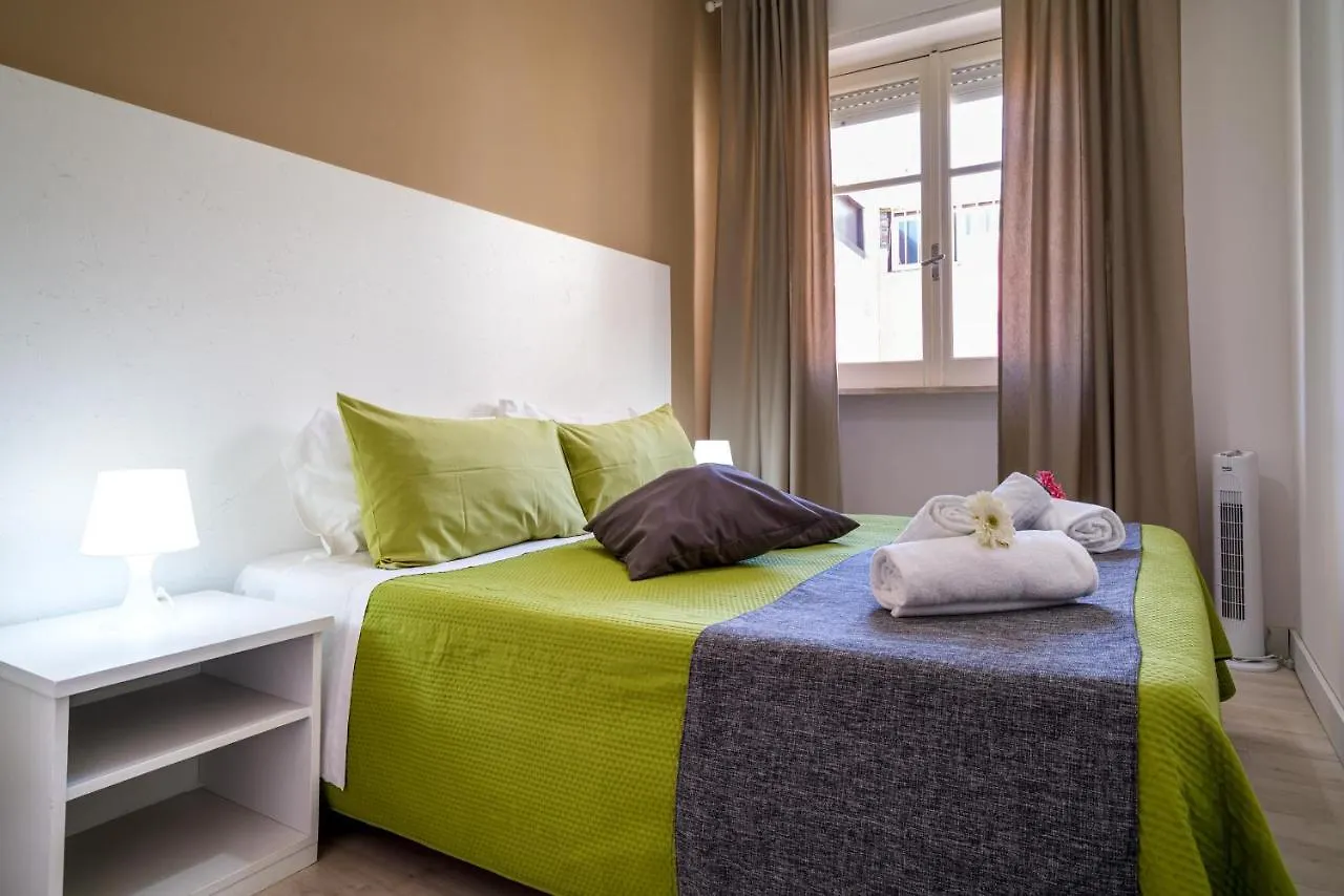 지아르디니낙소스 Loft Panorama Di Naxos 아파트